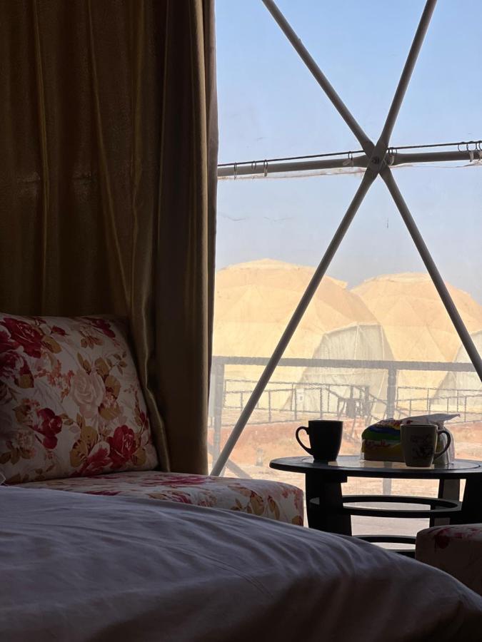 Hôtel Al Dahia Luxury Camp à Wadi Rum Extérieur photo